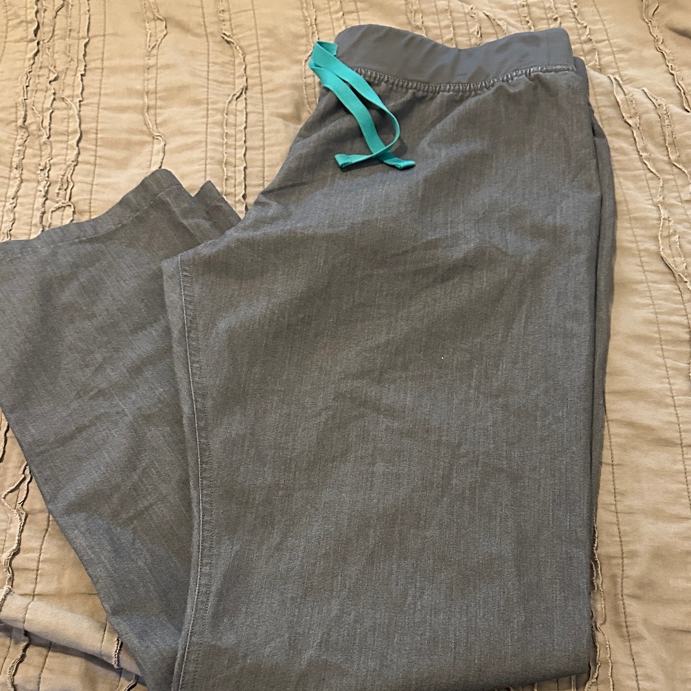 Figs Gray scrub bottoms with Teal Drawstring (no front pockets)